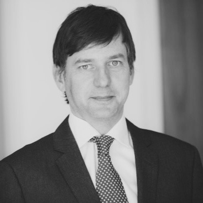 PGCE Qualified Economics Tutor and Professional Economist - GCSE and A ...